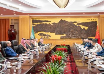 Chinese and Saudi defence ministers meet in Beijing to bolster military ties